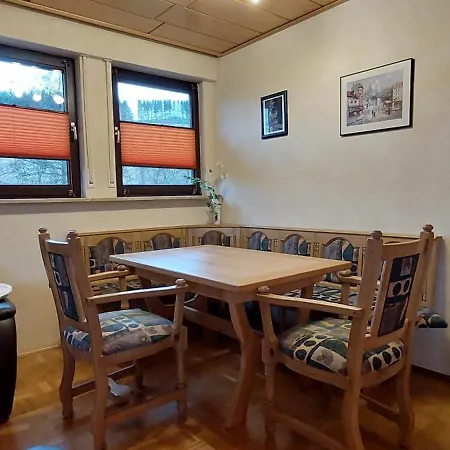 Daire Ferienwohnung Wiesenhang